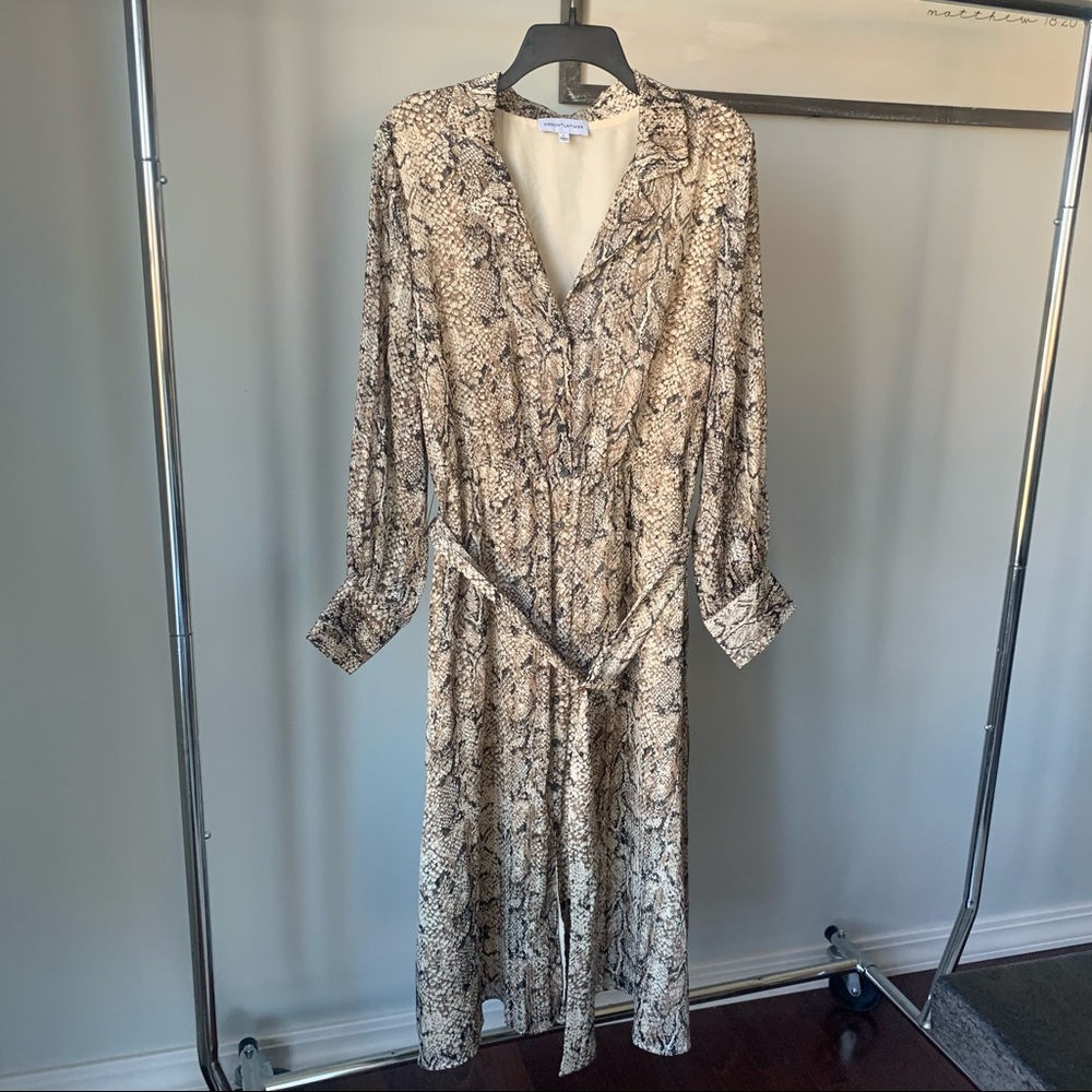 Gibson and Latimer Chic Snake Dress